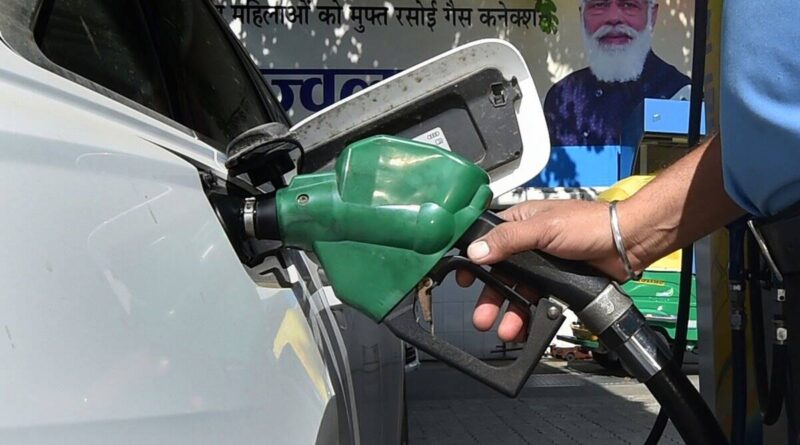 Fuel price on February 5: Gasoline, Diesel Prices Today in Mumbai, Delhi & Other City