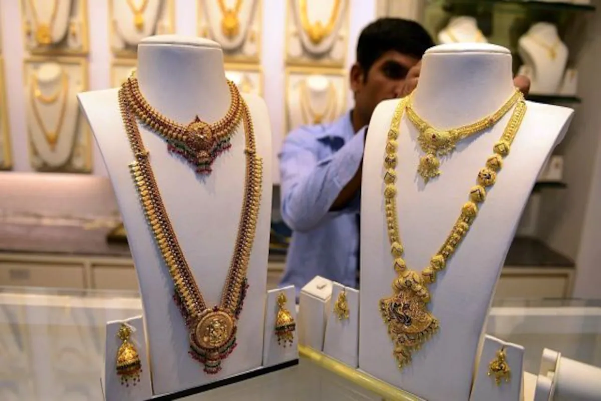 Gold rate increases in India by Rs 30 for 24 carat and 22 carat today