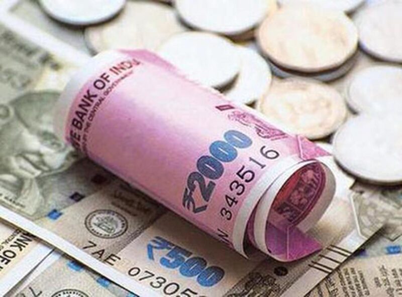 Rupee falls to record low against US dollar