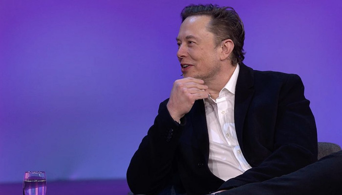 TWITTER'S INTERNAL MEMO AS ELON MUSK REVIVES $44 BILLION DEAL