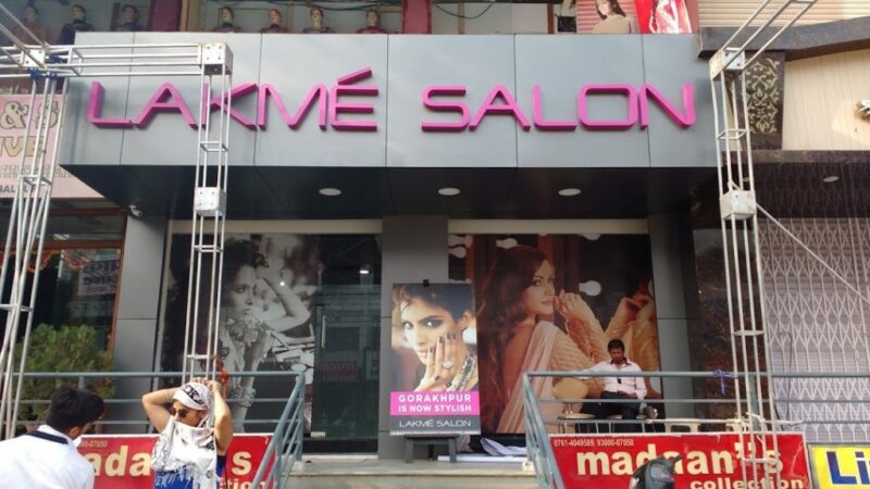 Lakme Franchise Cost in India: Investment, Requirements and Benefits