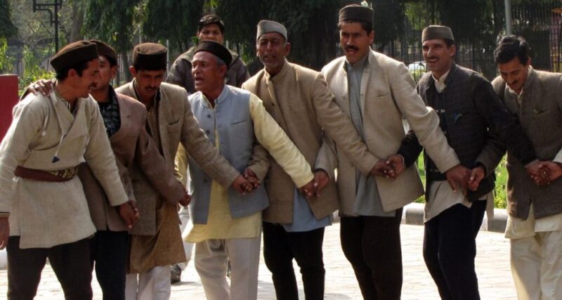 Traditional Dress of Men in Uttarakhand