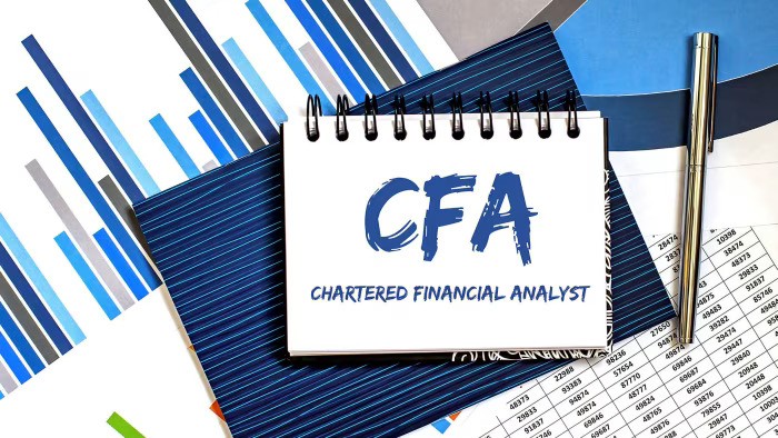 CFA (Chartered Financial Analyst)